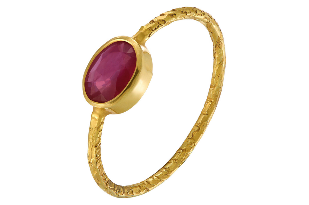 Fine Gold Ring Set With Ruby